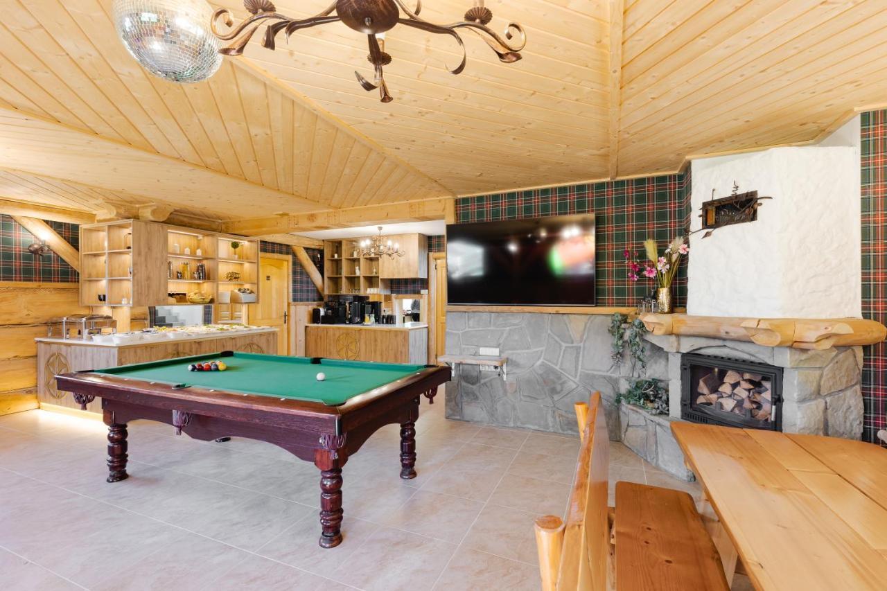 Bed and breakfast Dworek Pod Giewontem - Jacuzzi & Sauna 3*